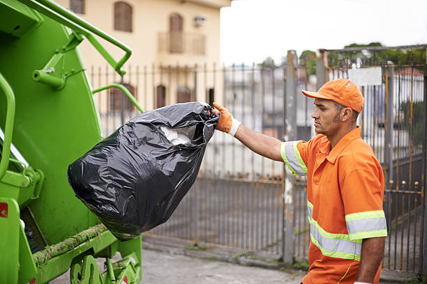 Best Commercial Cleanout Services  in Gloucester Point, VA